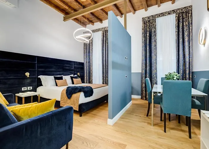 Glamour Studio - Spanish Steps